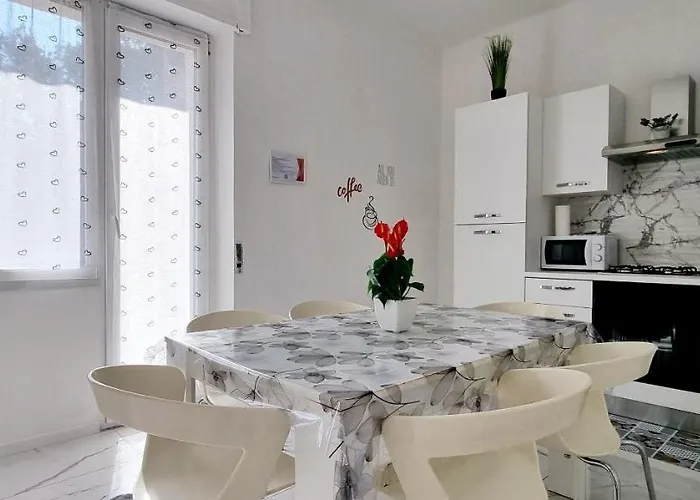 Guest Piave 4 3* Ρέτζιο Εμίλια