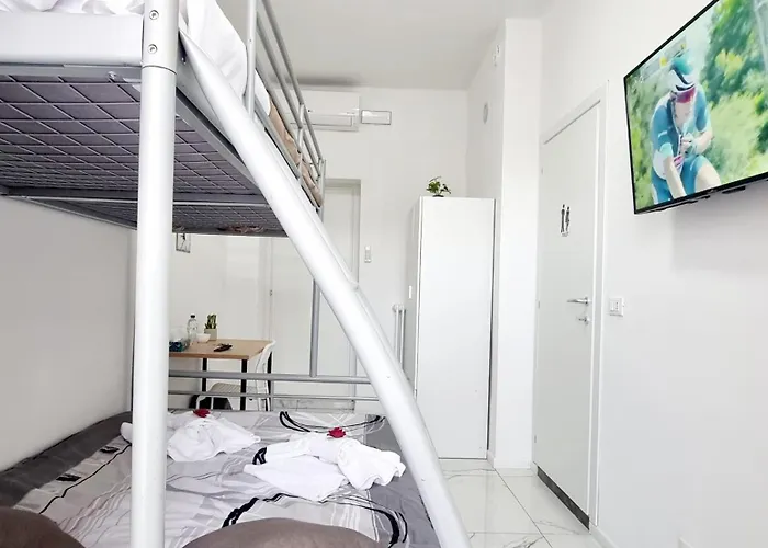 Guest Piave 4 Πανσιόν Ρέτζιο Εμίλια